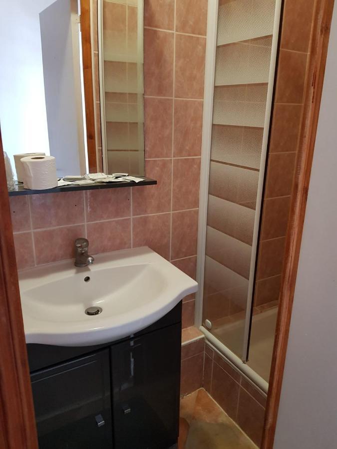 Hotellerie Normande Dozule Екстер'єр фото
